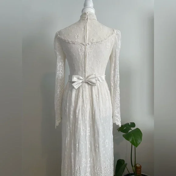 Vintage 60s/70s Prairie/Cottagecore/Boho High Neck Wedding/Formal Maxi Dress - Picture 6 of 9